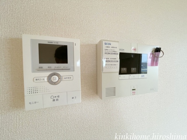 セキュリティ　写真は1階のお部屋です。現況を優先ください