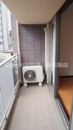 バルコニー　アーバンフラッツ西中島