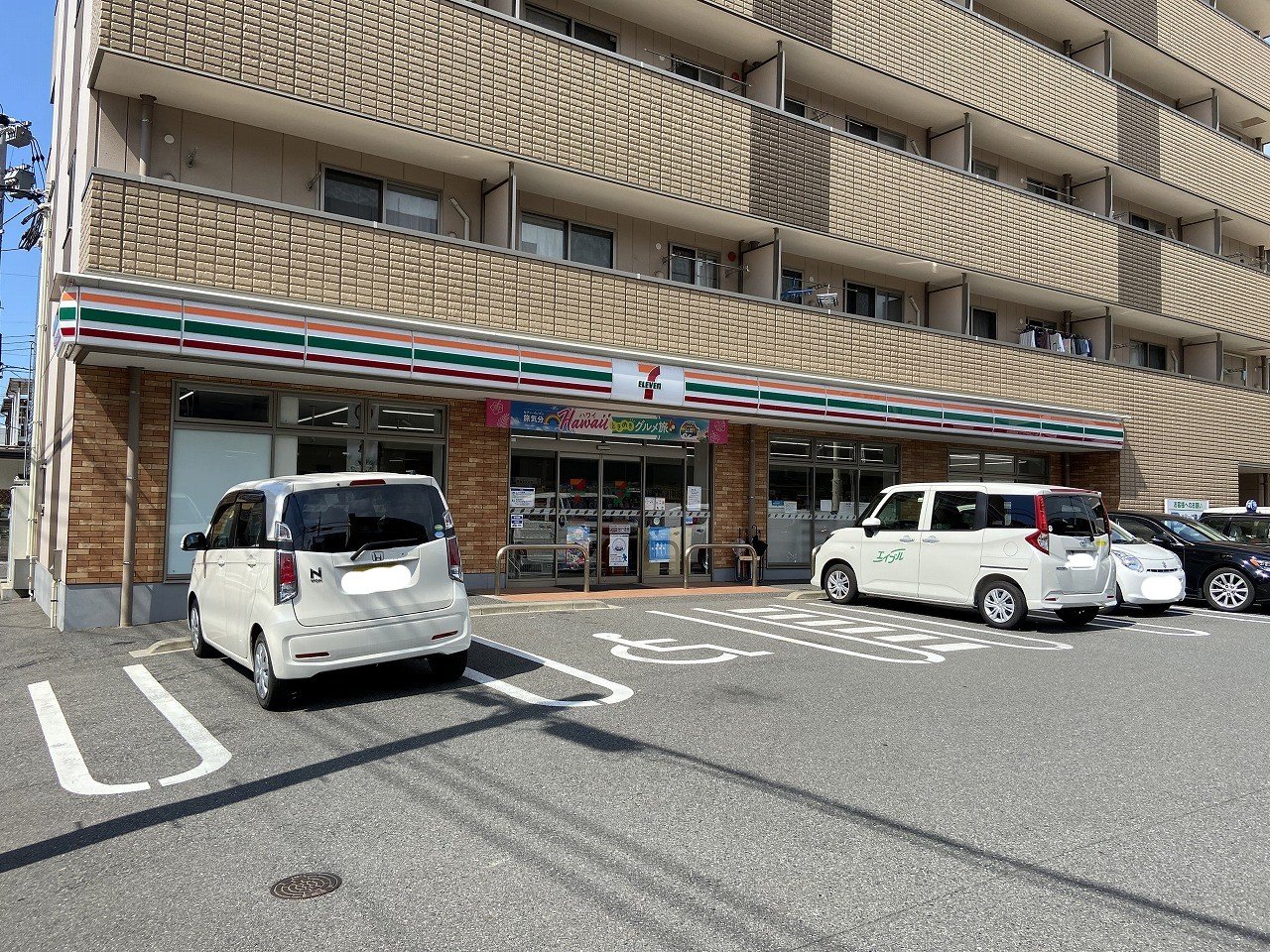 コンビニ　セブンイレブン戸畑新池3丁目店（コンビニ）まで236m