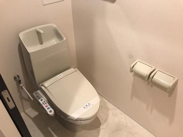 トイレ　トイレ