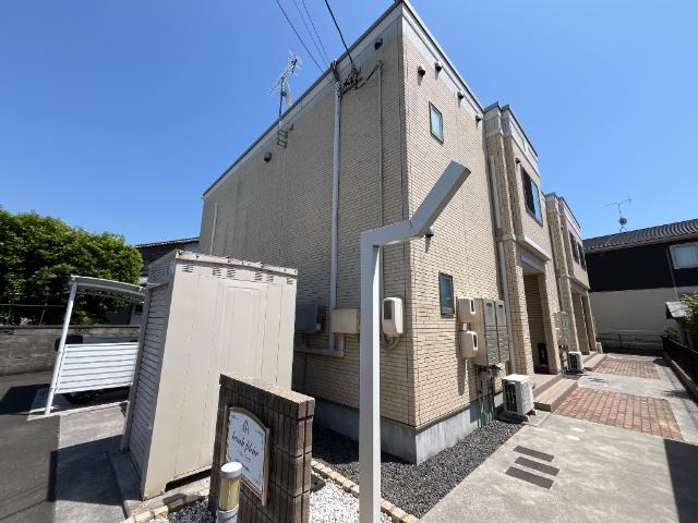 建物外観　外観写真（昼）