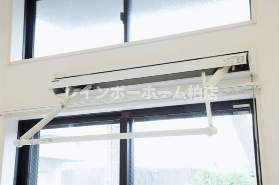 その他設備　室内物干しです