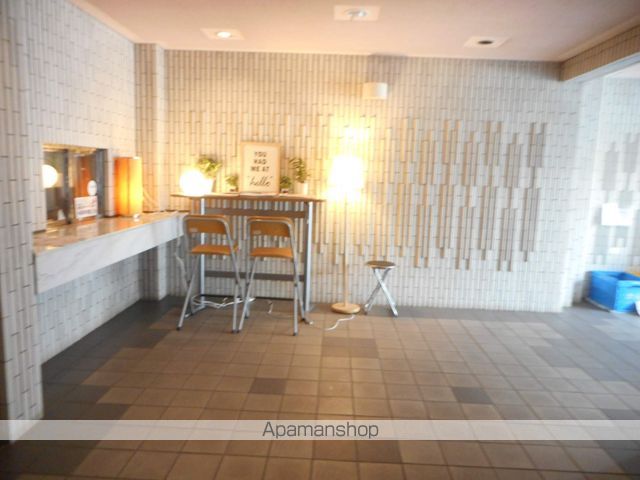 ロビー　ロビー