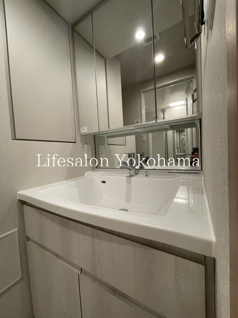 洗面設備　バルコニー