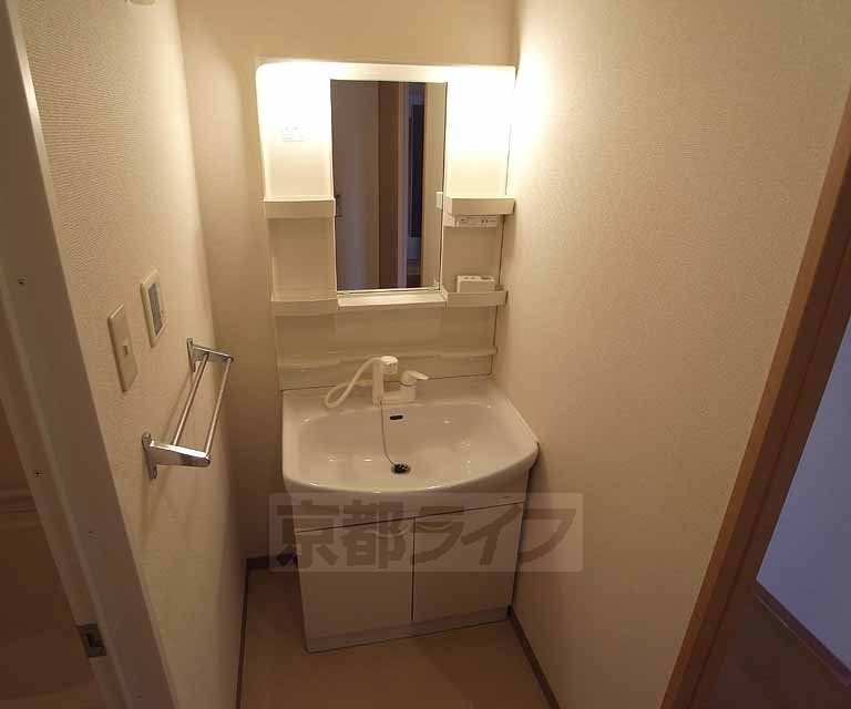 洗面設備　シャンプードレッサーの洗面台です！