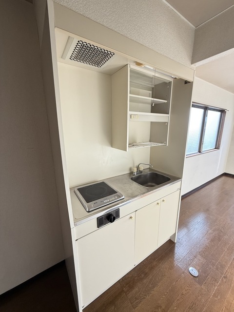 キッチン　別号室参考写真となります