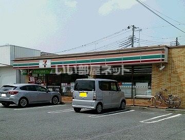 コンビニ　セブンイレブン 桶川泉1丁目店（コンビニ）まで1658m