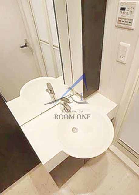 洗面設備　洗面台です。