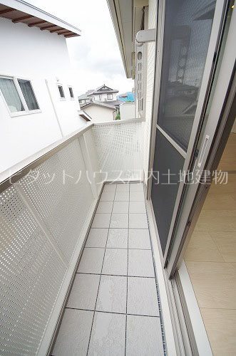 バルコニー　南向きバルコニー