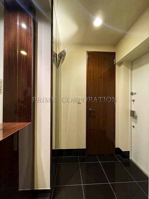 玄関　※参考写真※