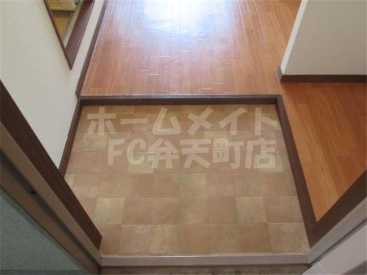 玄関　シンプルで使いやすい玄関です