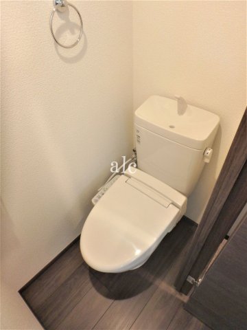 トイレ　トイレもきれいです