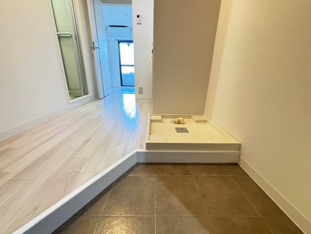 玄関　詳細は、RISUMO江坂本店までお問合せください♪