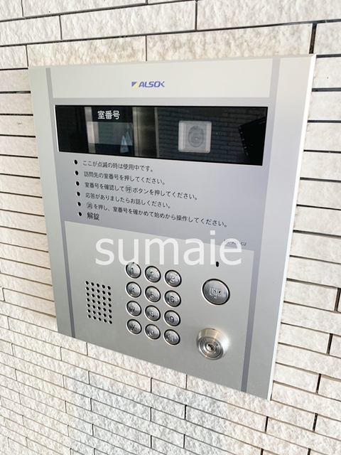 ロビー　オートロック付き！