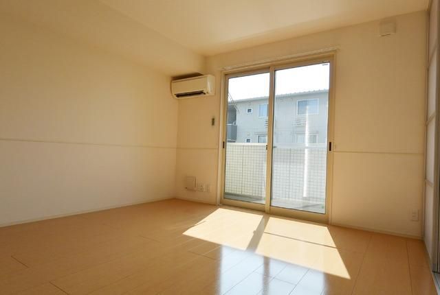 その他部屋・スペース　★12帖のLDKで広々です★