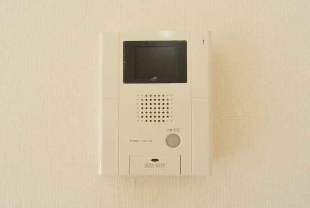 セキュリティ　★TVモニターフォンで来客の方のお顔が見えて安心です★