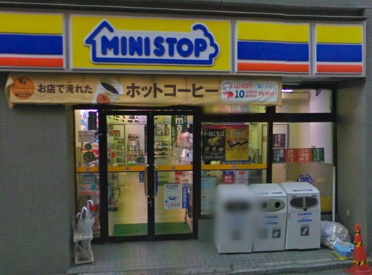 コンビニ　ミニストップ北新宿４丁目店（コンビニ）まで517m