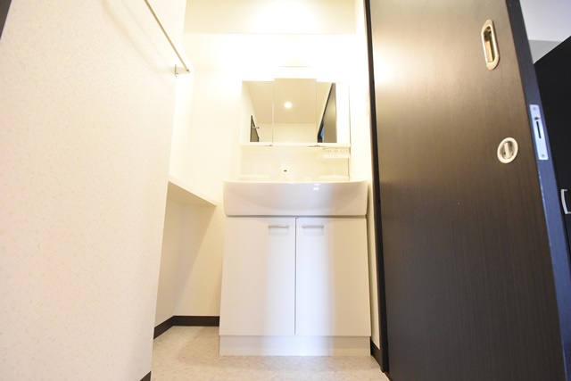 洗面設備　独立洗面台つきでおすすめ！