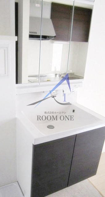 洗面設備　洗面台です。