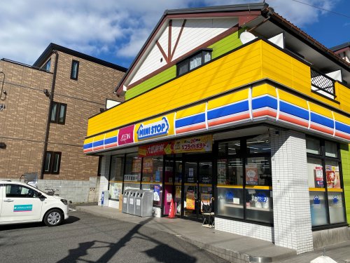 コンビニ　ミニストップ 下矢切栄町店（コンビニ）まで858m