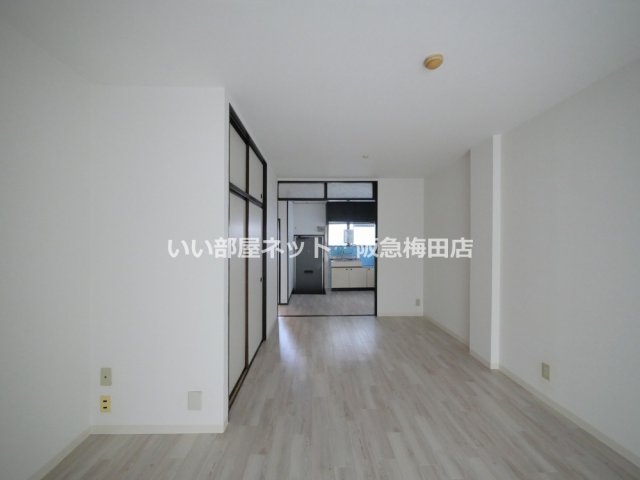 居室・リビング　図面と現状が異なる場合は現状優先となります。