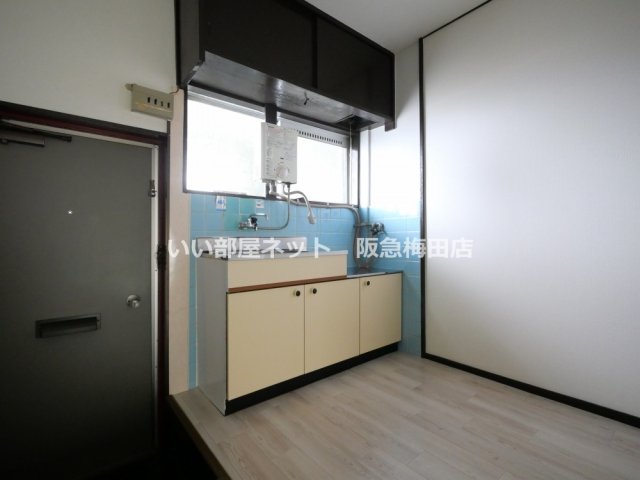 キッチン　図面と現状が異なる場合は現状優先となります。