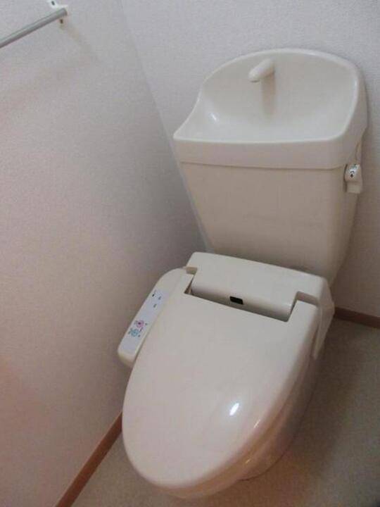 トイレ　トイレ