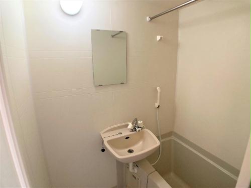 バス・シャワールーム　設備・仕様は号室により異なる為、現況を優先致します。