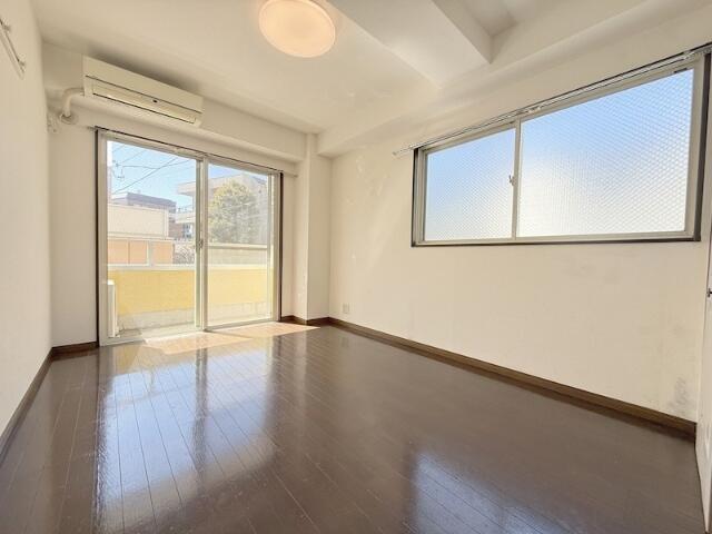 居室・リビング　学芸大学の物件です