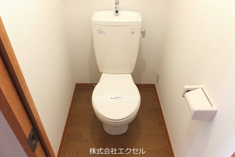 トイレ　清潔感のあるトイレです。