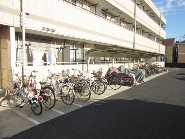 その他共有部分　自転車の駐輪場です。