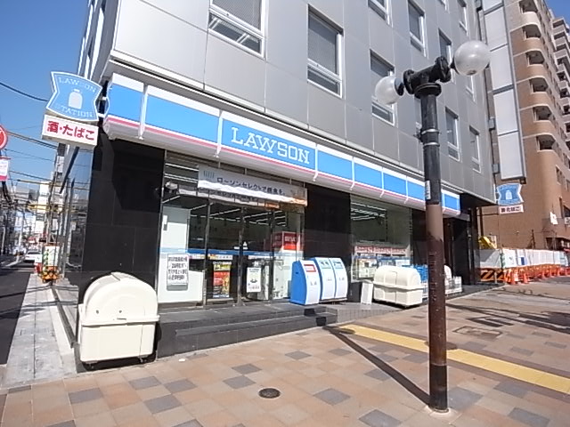 コンビニ　ローソン（コンビニ）まで142m