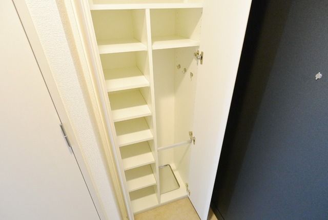 収納　★シューズＢＯＸです★