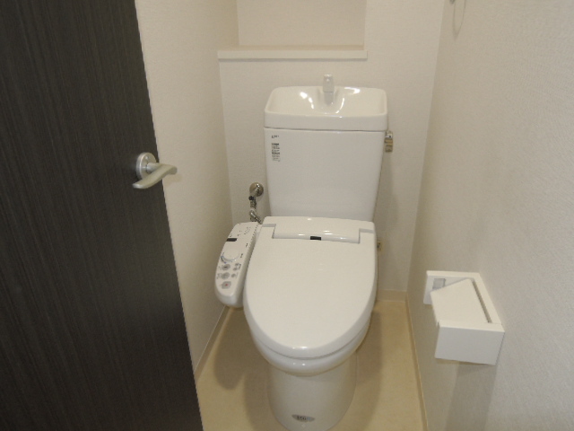 トイレ　ウォシュレットは設備です。