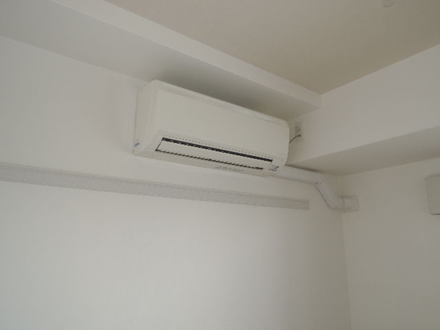 その他設備　エアコン標準装備。