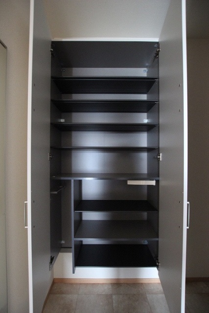 収納　同物件別号室