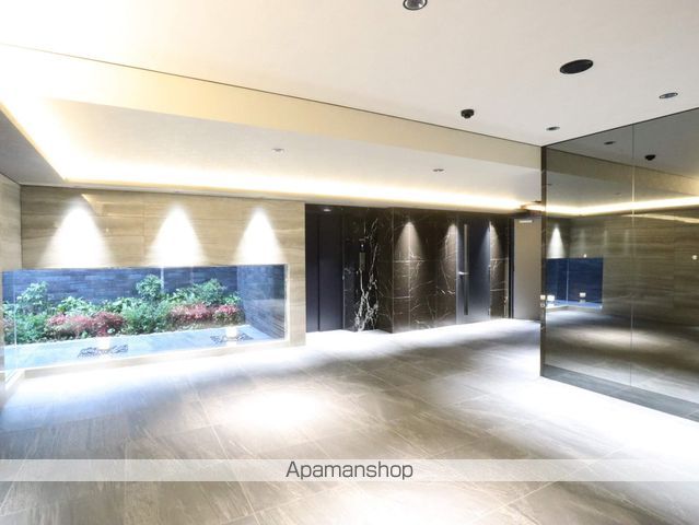 ロビー　ロビー