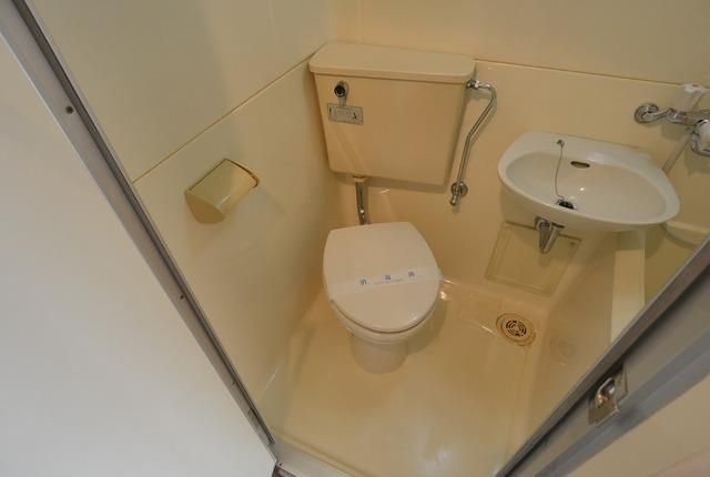 トイレ　★３点ユニットのトイレです★