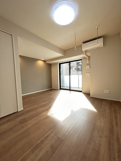 居室・リビング　居間です