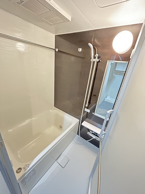 バス・シャワールーム　日々の疲れを癒すお風呂付です