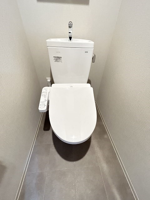 トイレ　清潔感のあるトイレです