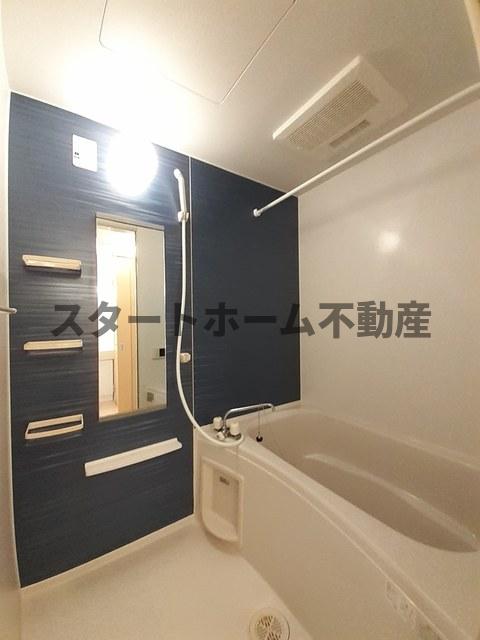 バス・シャワールーム　お風呂です