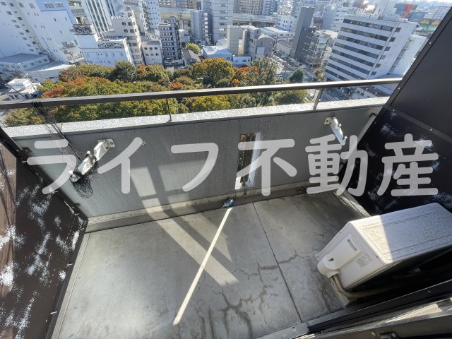 バルコニー　落ち着いた時間を過ごせるバルコニーです