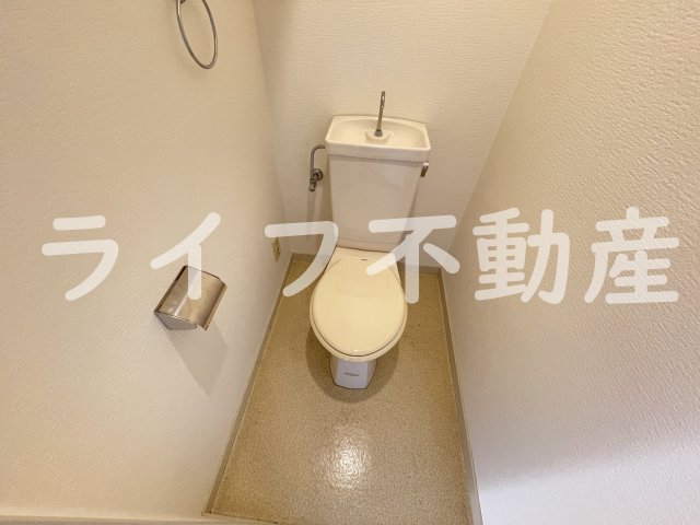 トイレ　清潔感のあるトイレです