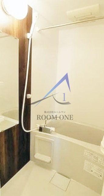 バス・シャワールーム　お風呂です。