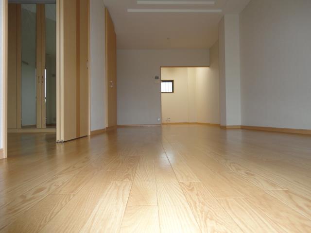 居室・リビング　リビング