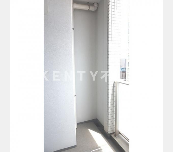 バルコニー　お洗濯にも便利なバルコニー付き