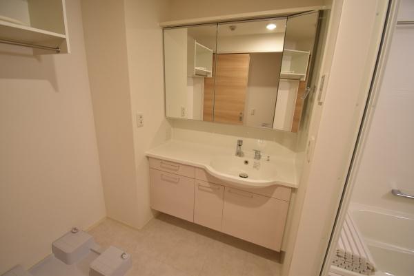 洗面設備　※同物件別室※