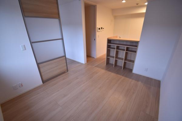 居室・リビング　※同物件別室※