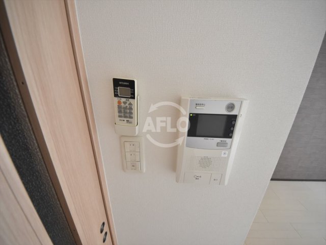 セキュリティ　レジデンス上町台　TVモニター付きインターホン